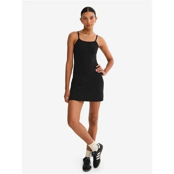 MATE the Label Dresses & Skirts - MATE the Label Organic Stretch Tennis Dress Jet Black SZ L NWOT RARE!